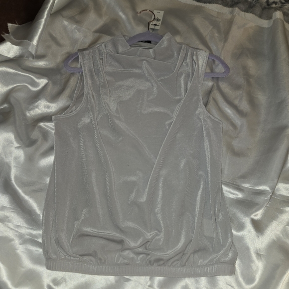 Express Women's Velveteen Sleeveless Shells - Navy, Gray, and Black - Picture 7 of 12